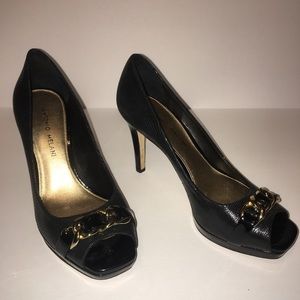 Antonio Melani Peep-toe Pump 7M